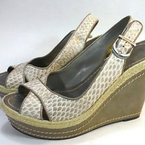 vince camuto snake pattern wedges